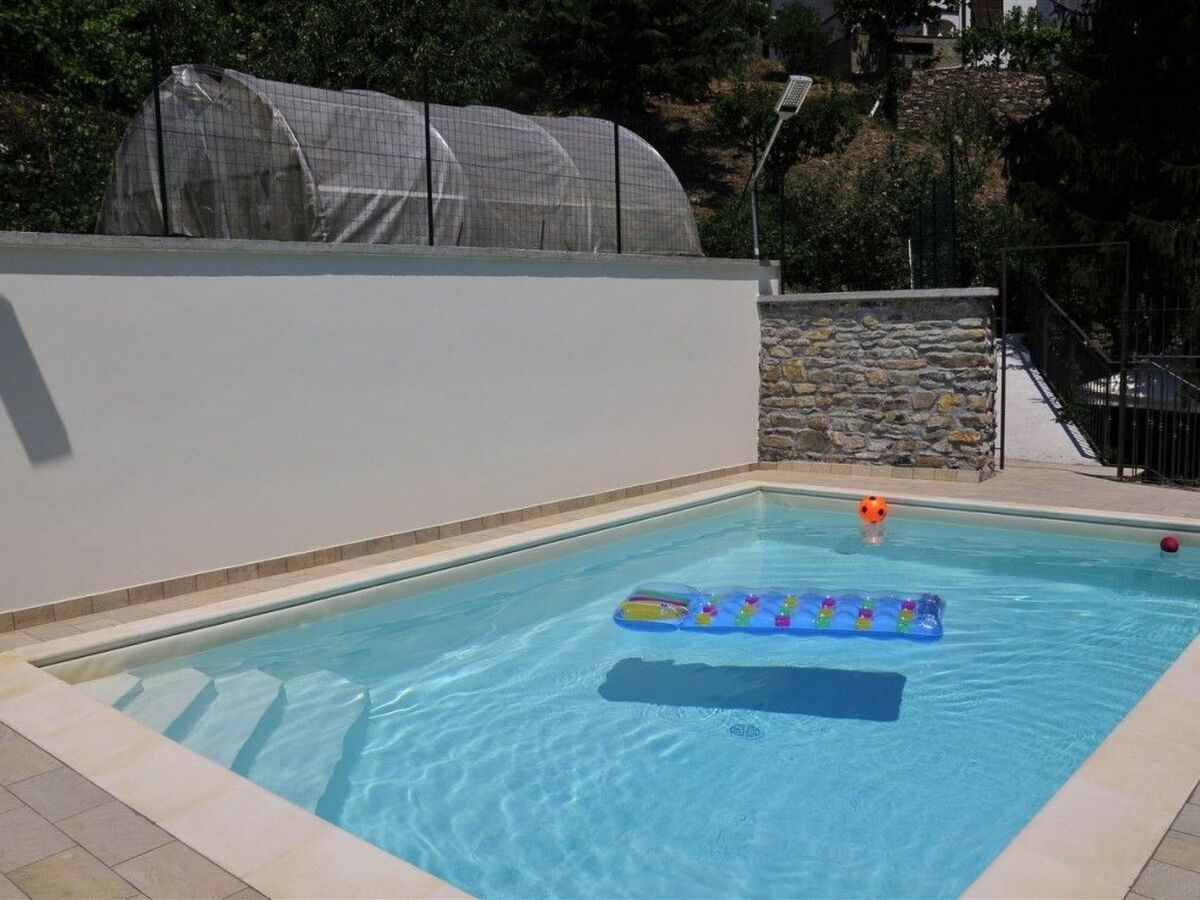 Villa indépendante Borgomaro, piscine privée, parking - Photo 23