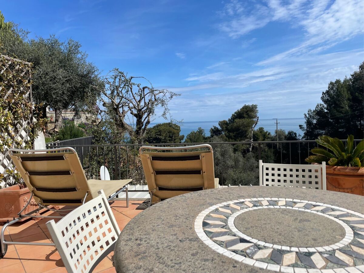 Appartement vue mer à Diano Marina, 30m² de terrasse - Photo 2