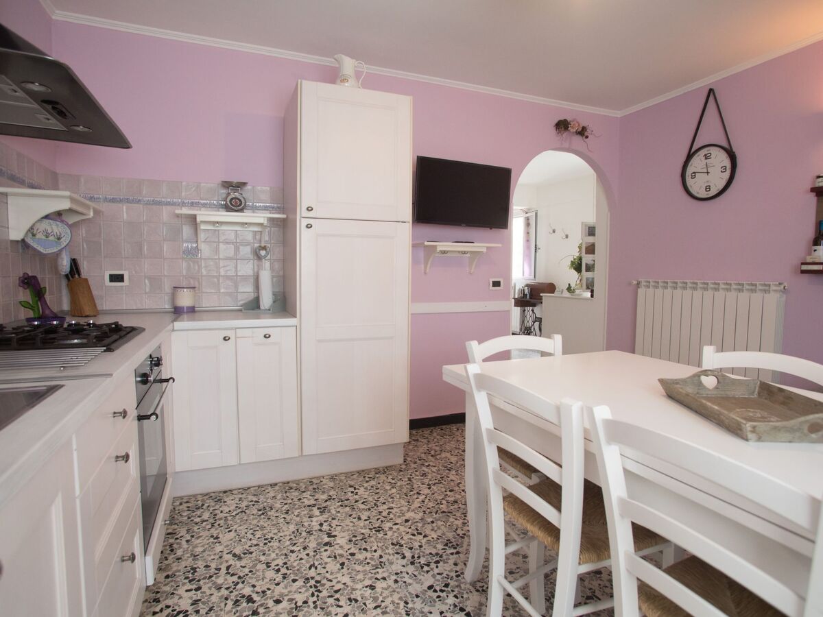 Appartement 5 pers. à Diano San Pietro, jardin privé - Photo 1