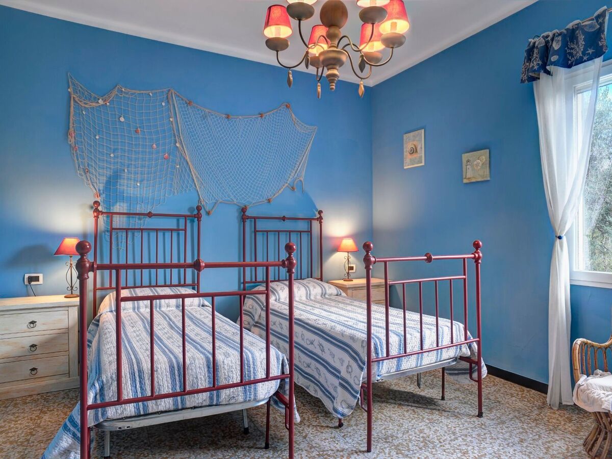 Appartement 5 pers. à Diano San Pietro, jardin privé - Photo 11