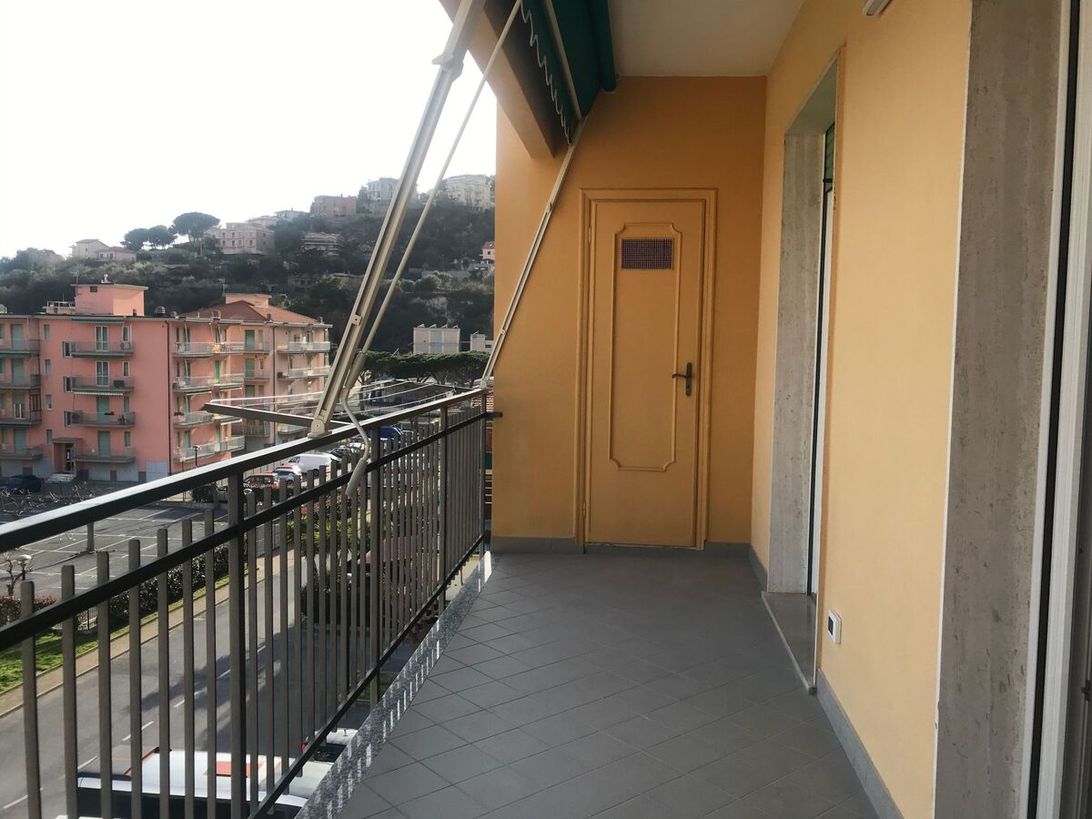 Appartement Bianco avec balcony à Pietra Ligure - Photo 4