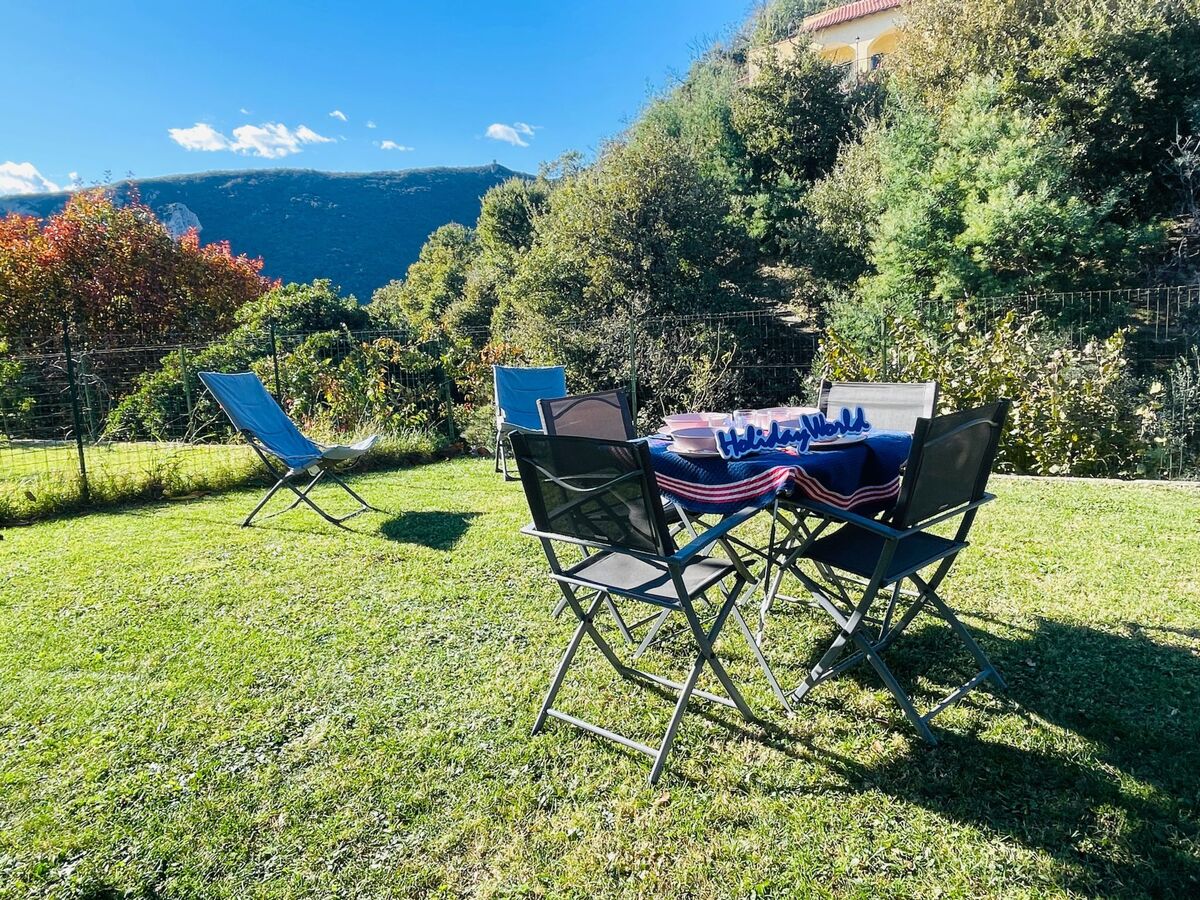 Casa Ninetta, studio avec jardin à Finale Ligure - Photo 16