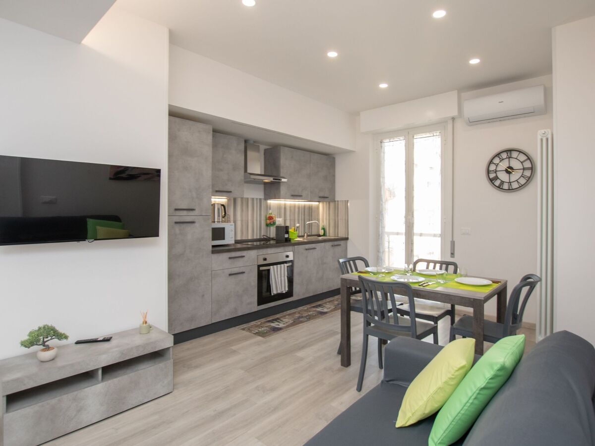Appartement Elvira à Savona, 2 chambres à quelques pas de la plage - Photo 2