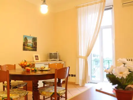 Location appartement à Albisola, Schöne Wohnung in Albisola Superiore