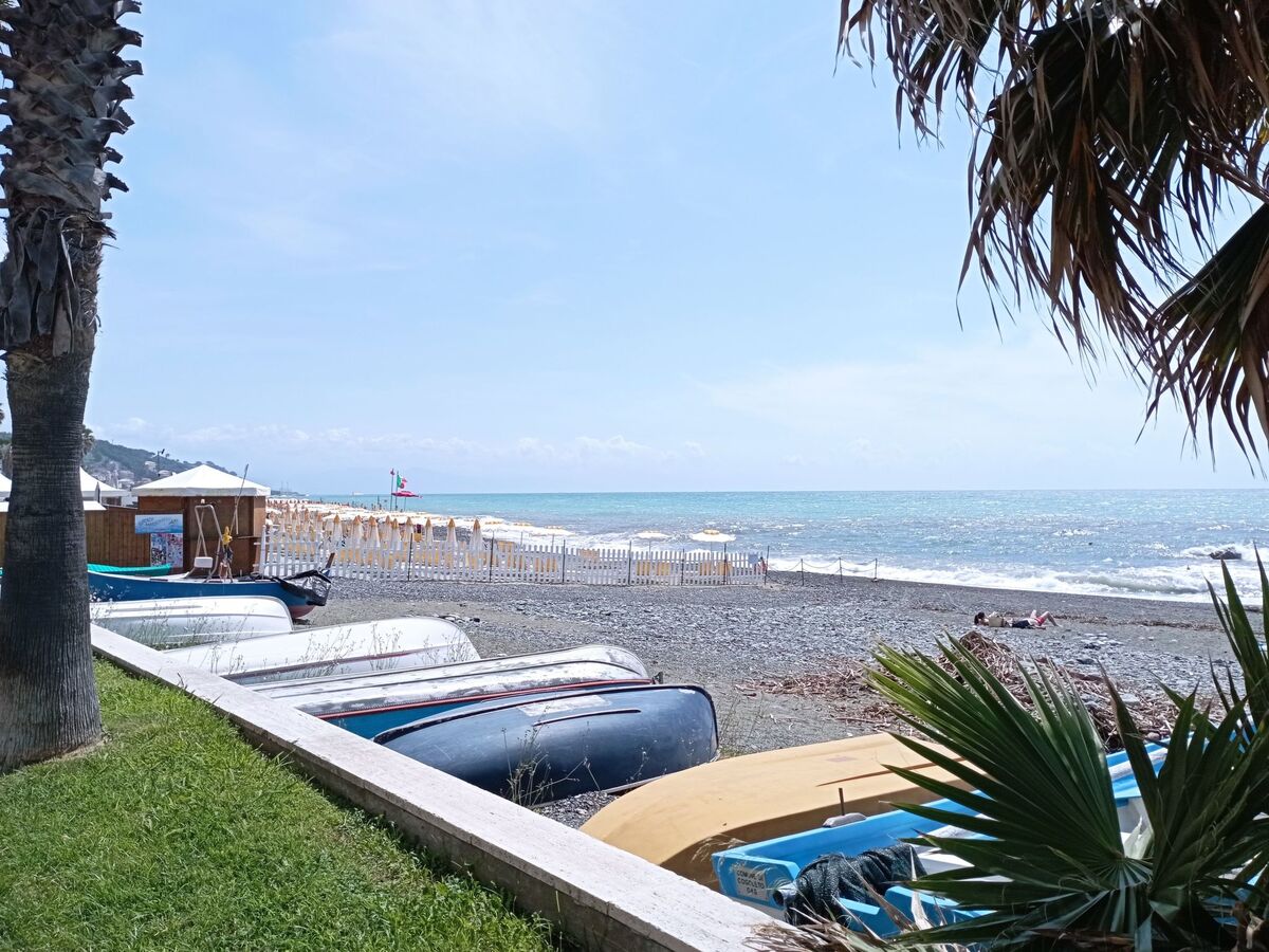 Appartement côtier à 20 m de la plage - Cogoleto - Photo 18