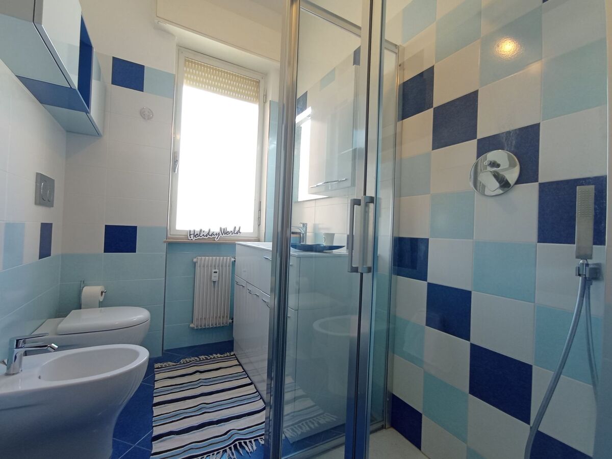 Appartement Blu Cogo, à 300 m de la plage à Cogoleto - Photo 11