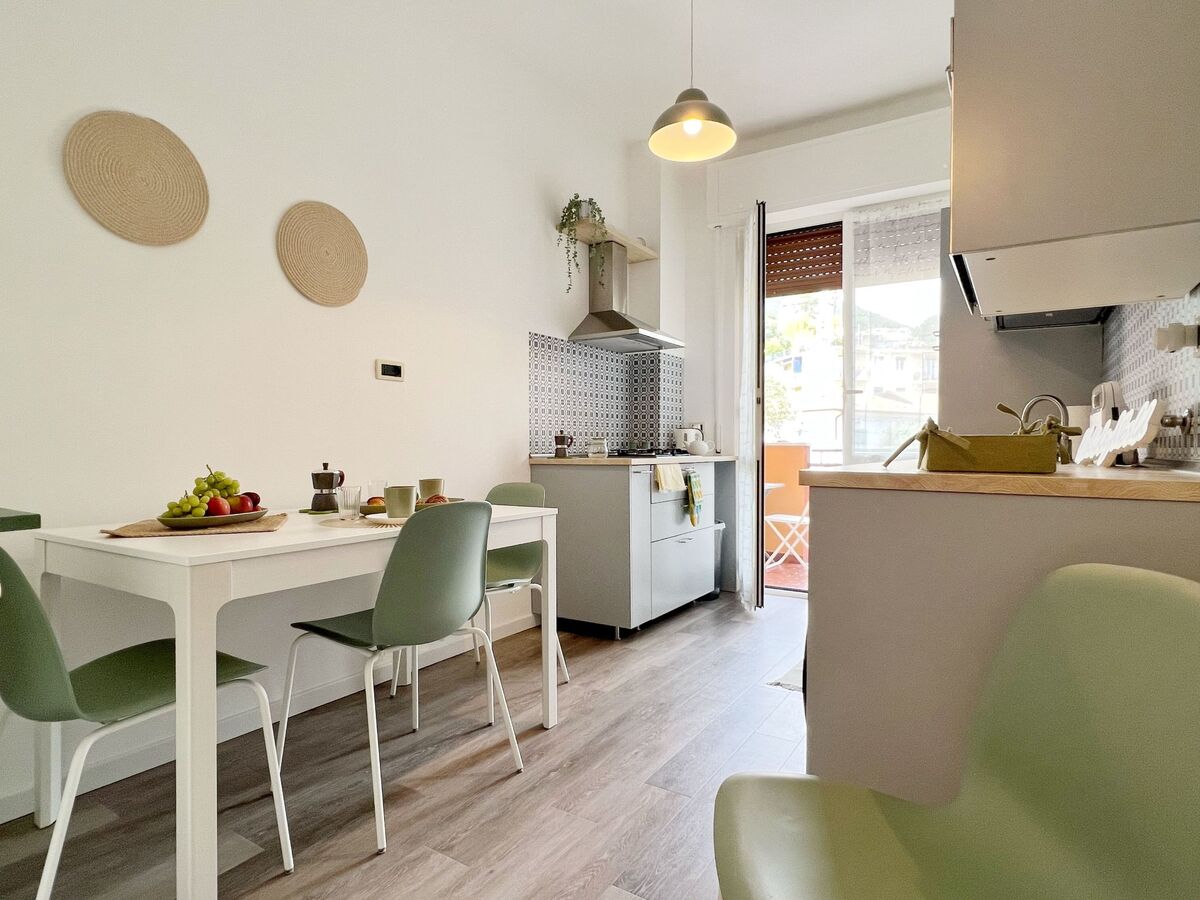 Appartement House Nena, 6 pers., 3 balcons à Arenzano - Photo 4
