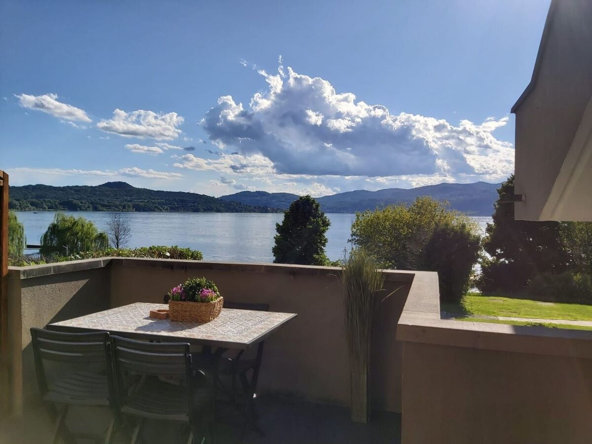 Appartement Ispra Lago Maggiore : vue lac et plage à 100 m - Photo 1