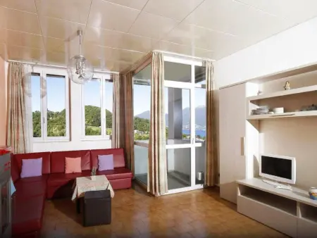 Location appartement à Luino, mit Blick auf den Lago Maggiore