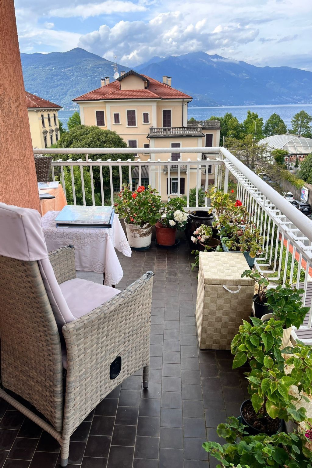 Appartement 3 chambres face au Lac Majeur, Luino - Photo 1