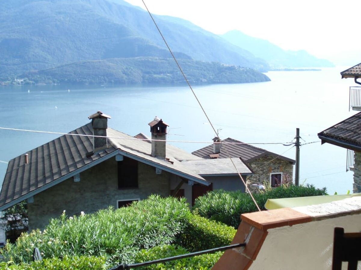Studio vue lac à Gravedona avec accès piscine - Photo 8