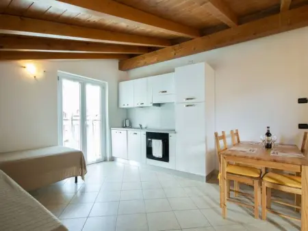 Appartement vue lac à Domaso, piscine & jardin : photo 4