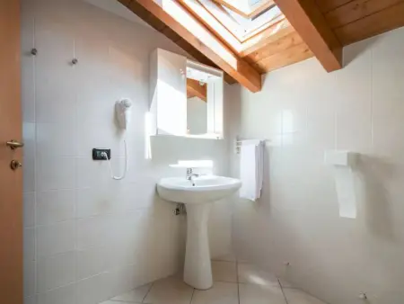Appartement vue lac à Domaso, piscine & jardin : photo 11