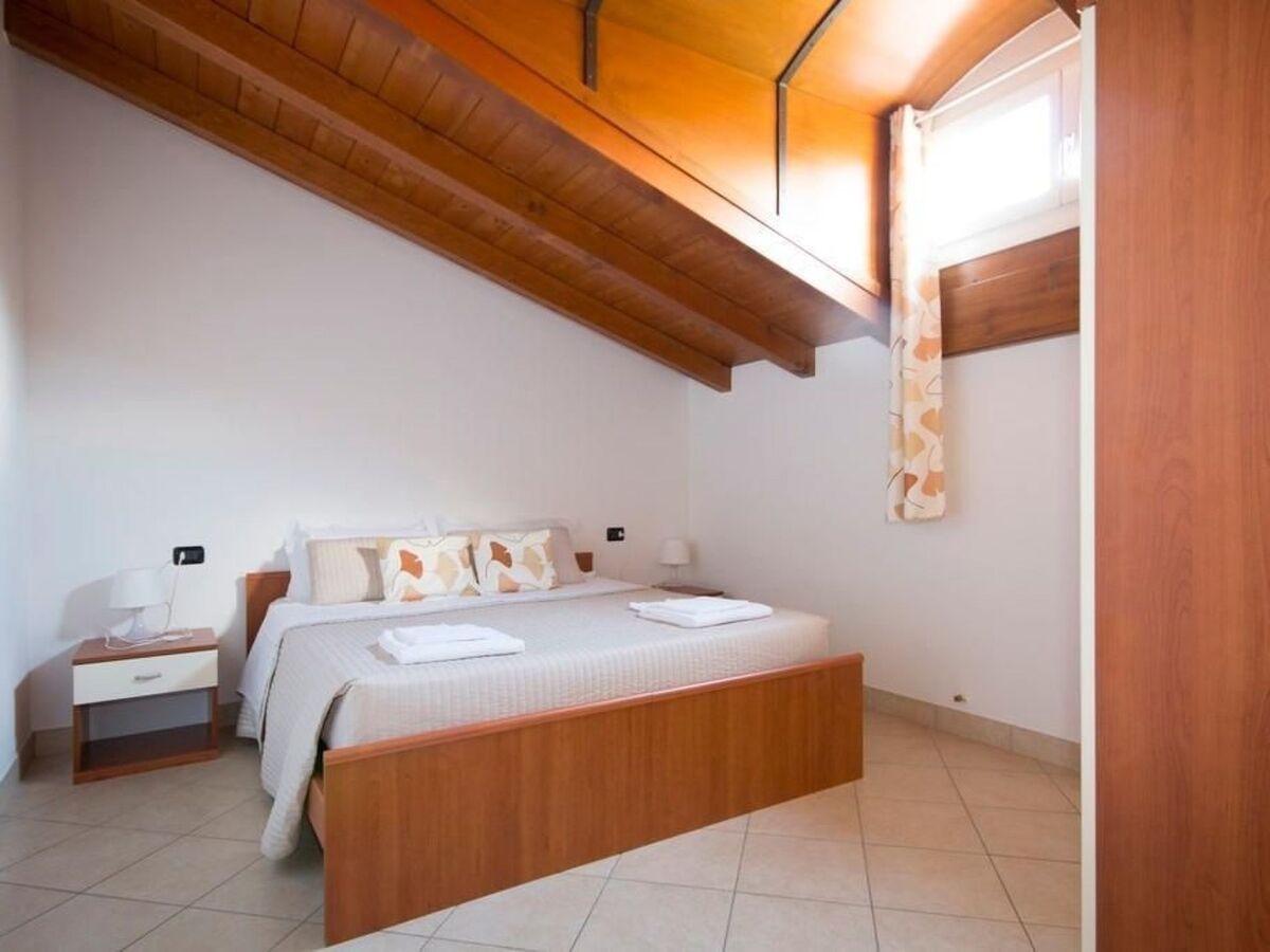 Appartement 2 pièces avec piscine à 250 m du lac - Photo 12