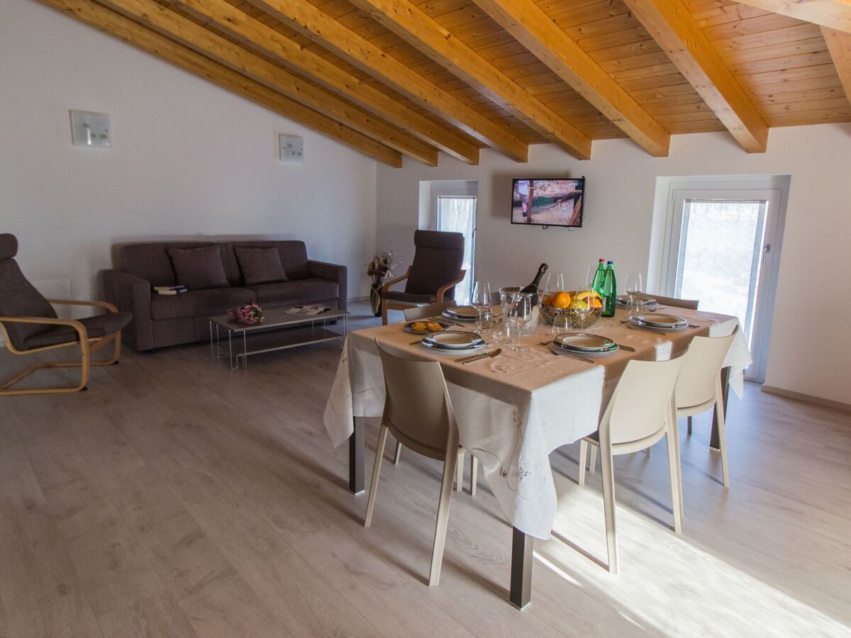 Penthouse Art Nouveau avec vue sur le Lac de Côme - Photo 16