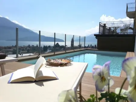 Location maison à Vercana, Ferienvilla Perla del Lago mit privatem Pool