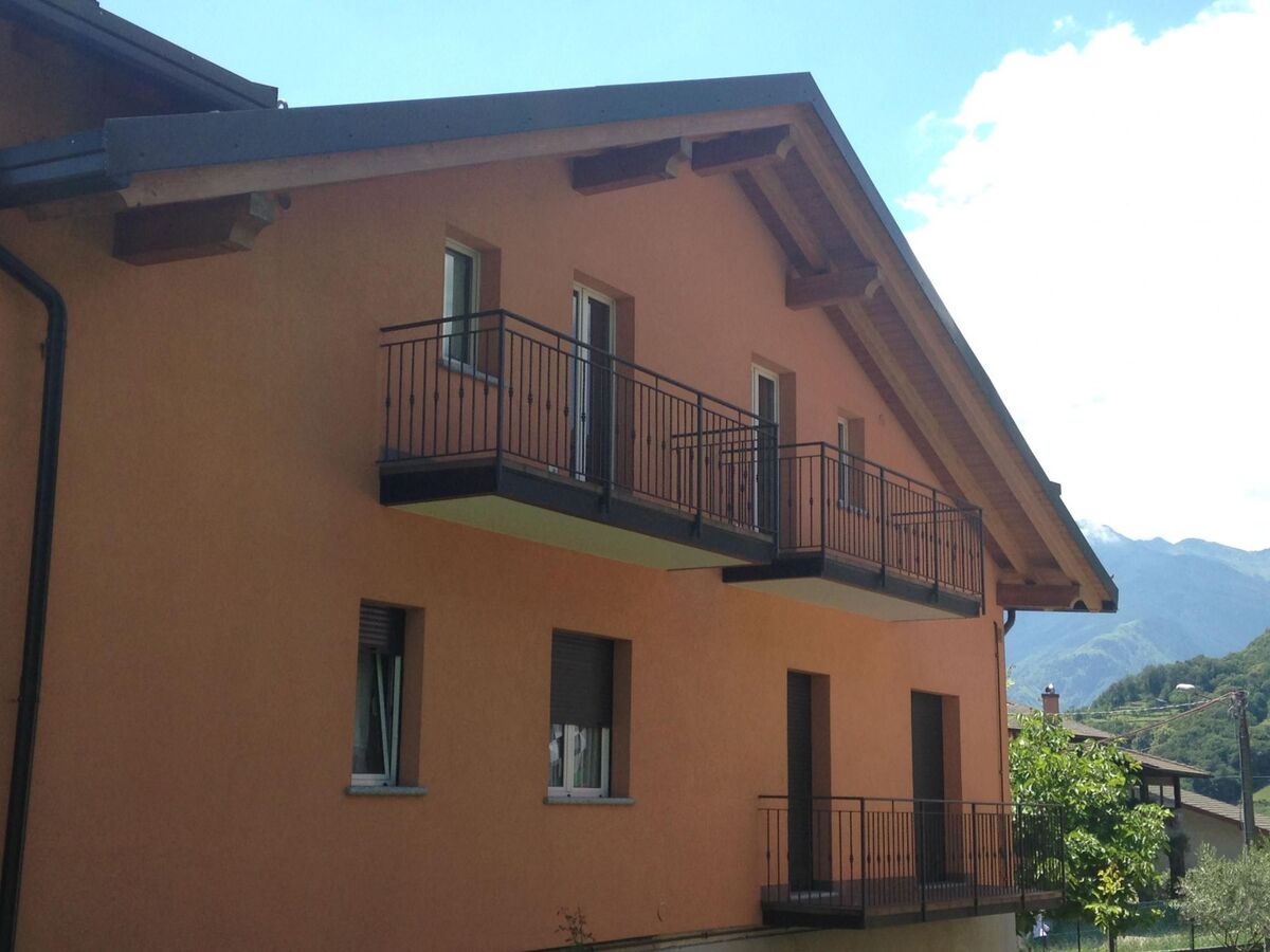 Mansarda Spaziosa, 70 m² vue Como à Vercana - Photo 16