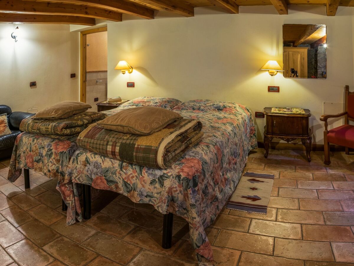 Appartement médiéval 3 étages à Fonteno, 6 personnes - Photo 24