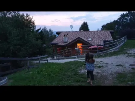 Berghütte mit Wasserblick, Maison 4 personnes à Bezzecca - Photo 23