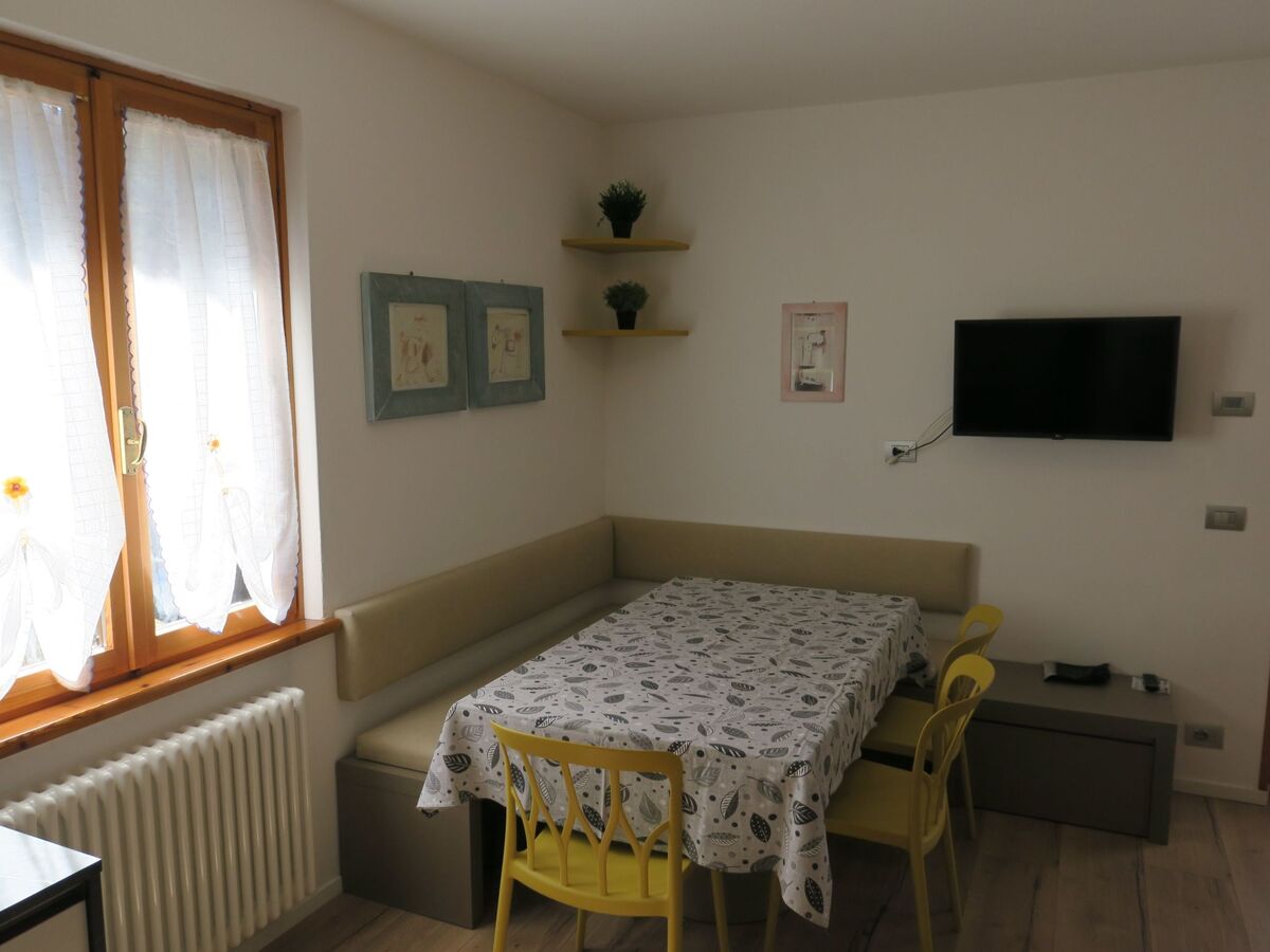 Appartement 3 chambres à Bezzecca, jardin privé et plage à 100 m - Photo 9