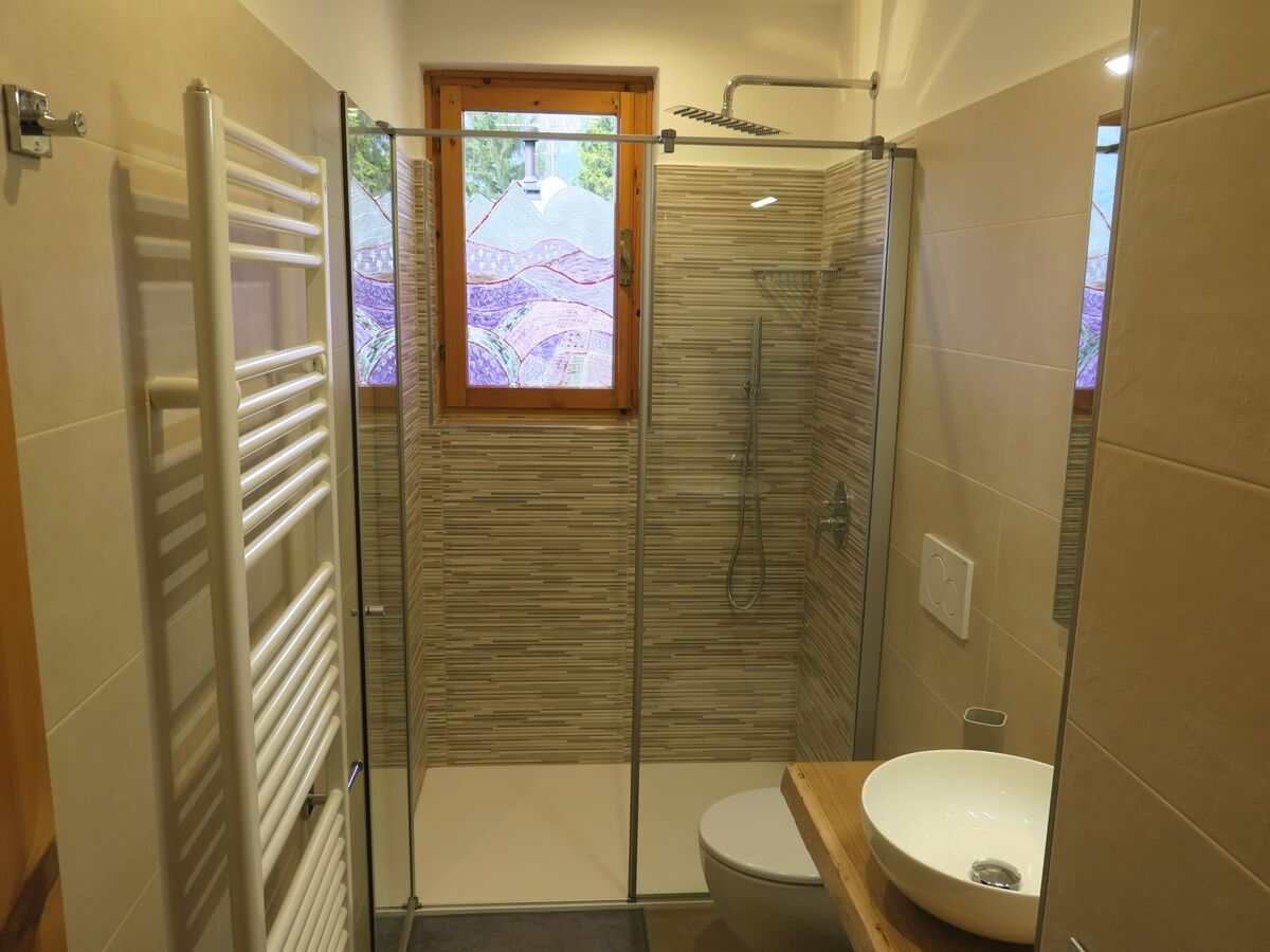 Appartement rez-de-chaussée avec jardin privé à Bezzecca - Photo 10
