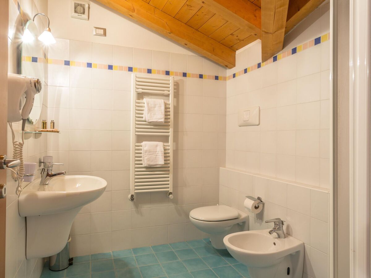Appartement 3 personnes avec piscine chauffée près du Lac de Garde - Photo 6