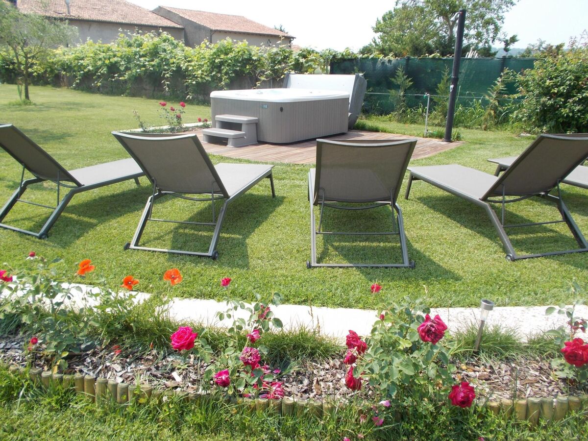 Appartement 3 personnes avec piscine chauffée près du Lac de Garde - Photo 30