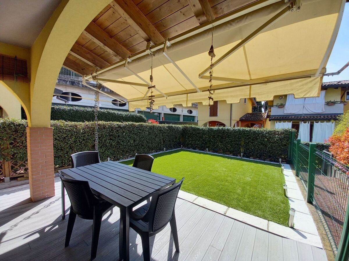 Appartement 5 pers. avec jardin clôturé à Colà - Photo 9