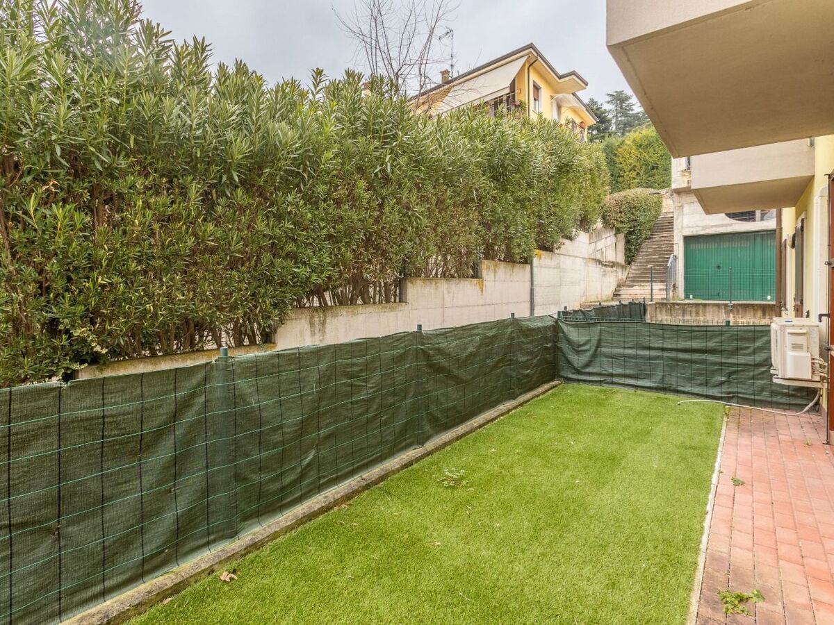 Appartement 5 pers. avec jardin clôturé à Colà - Photo 14
