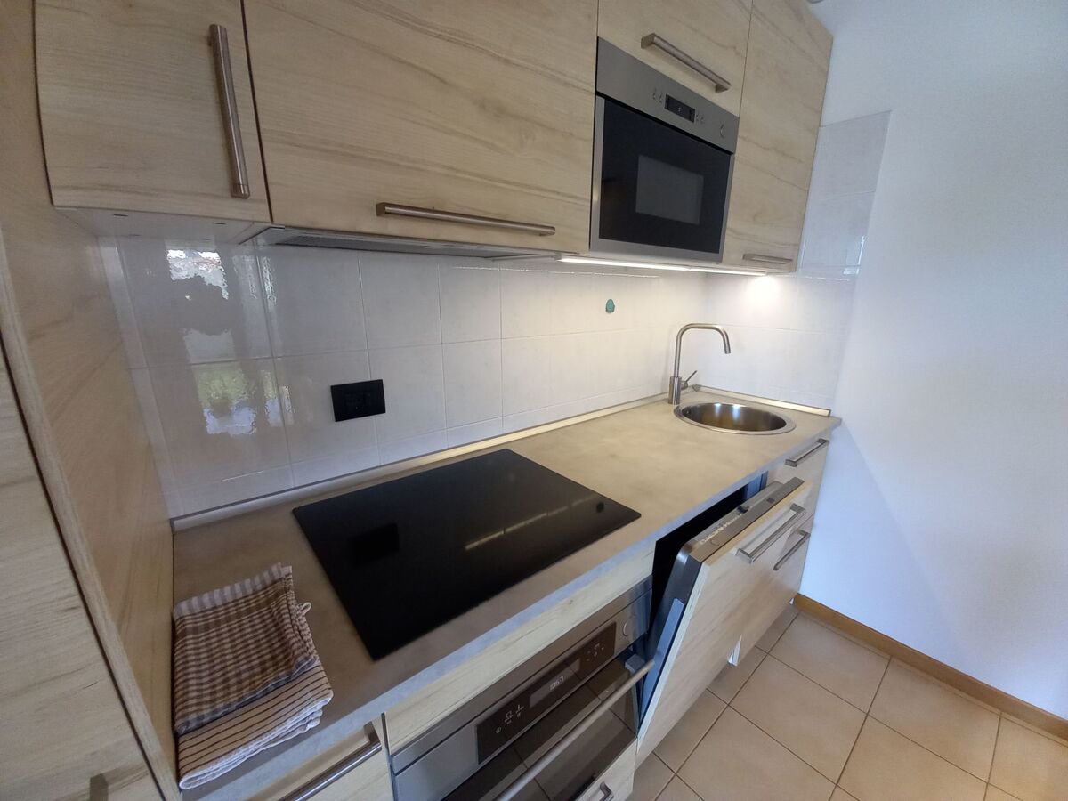 Appartement C-01 à Colà : 8 pers, jardin 200m² clôturé - Photo 24