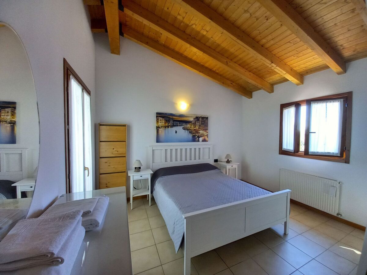Appartement C-01 à Colà : 8 pers, jardin 200m² clôturé - Photo 25