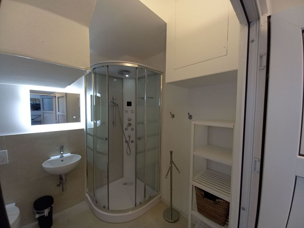 Appartement C-01 à Colà : 8 pers, jardin 200m² clôturé - Photo 37