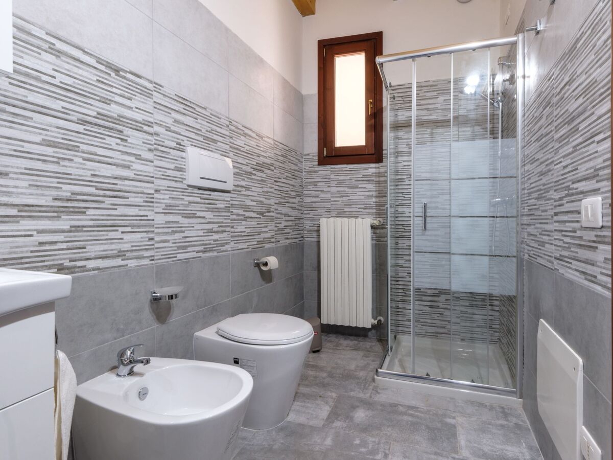 Appartement 6 pers. Castelnuovo del Garda, proche Gardaland - Photo 11