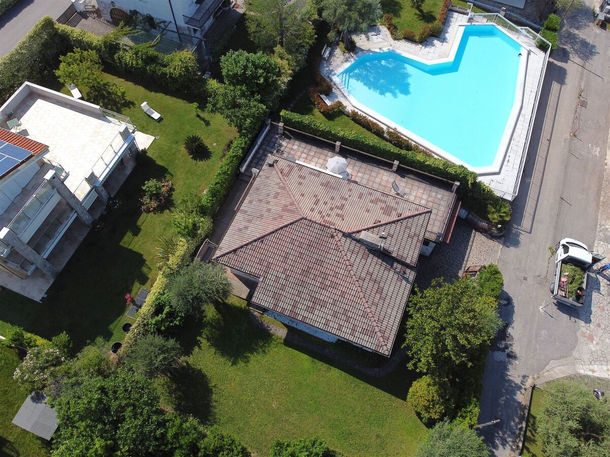 Villa Bardolino : 3 chambres, jardin privé et vue lac - Photo 3