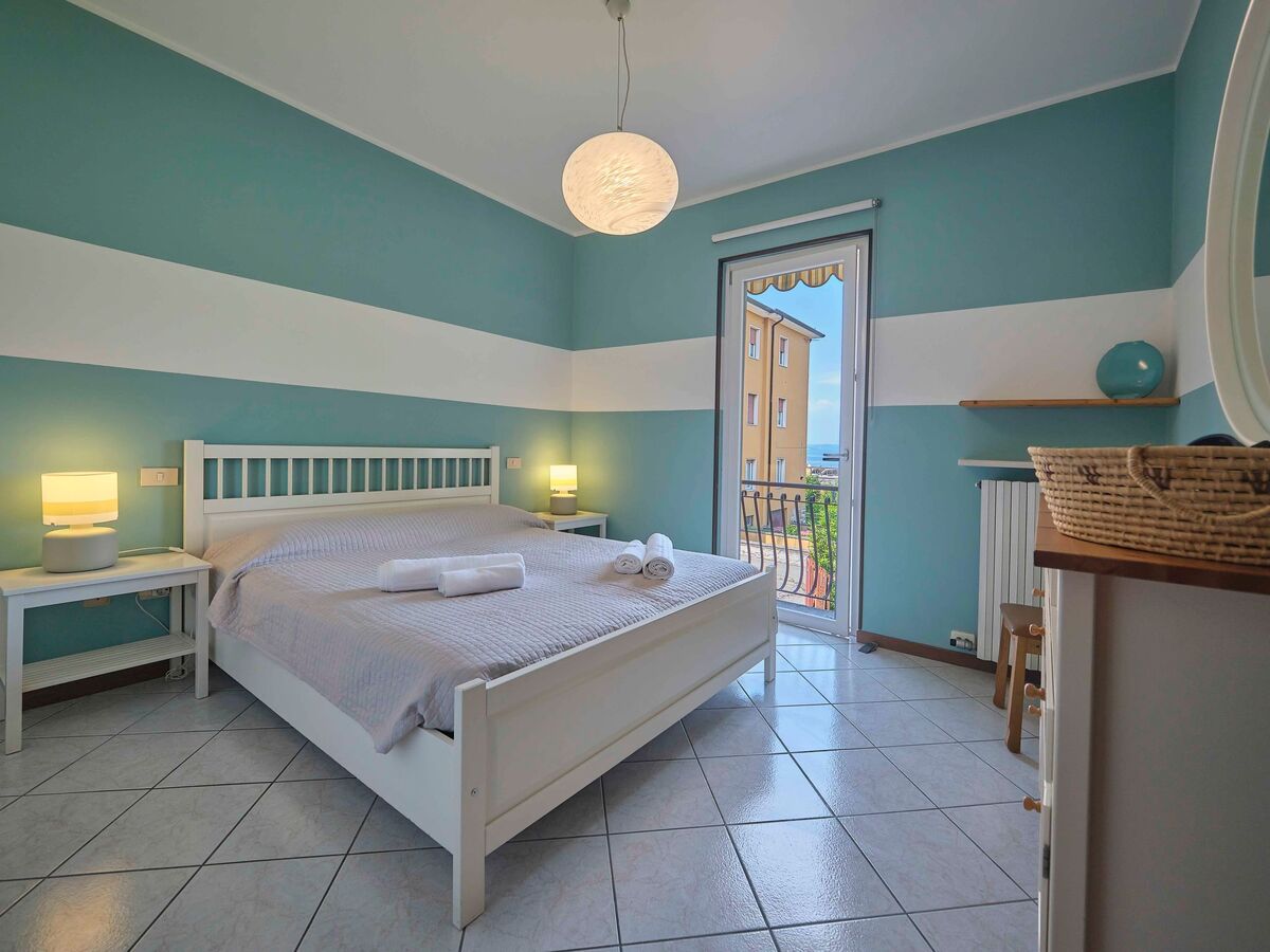 Villa Bardolino : 3 chambres, jardin privé et vue lac - Photo 15