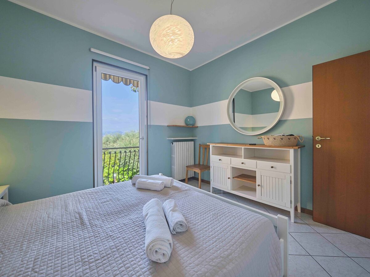 Villa Bardolino : 3 chambres, jardin privé et vue lac - Photo 17