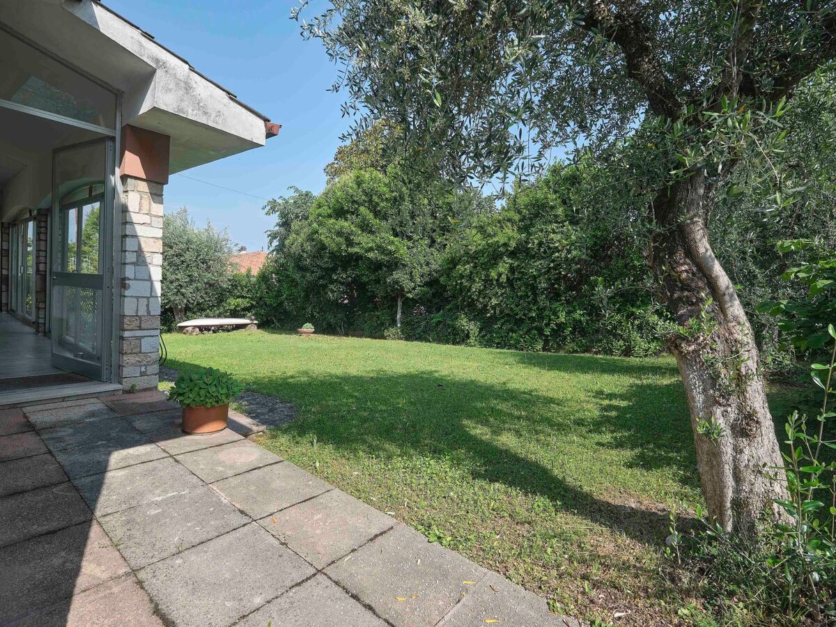 Villa Bardolino : 3 chambres, jardin privé et vue lac - Photo 36
