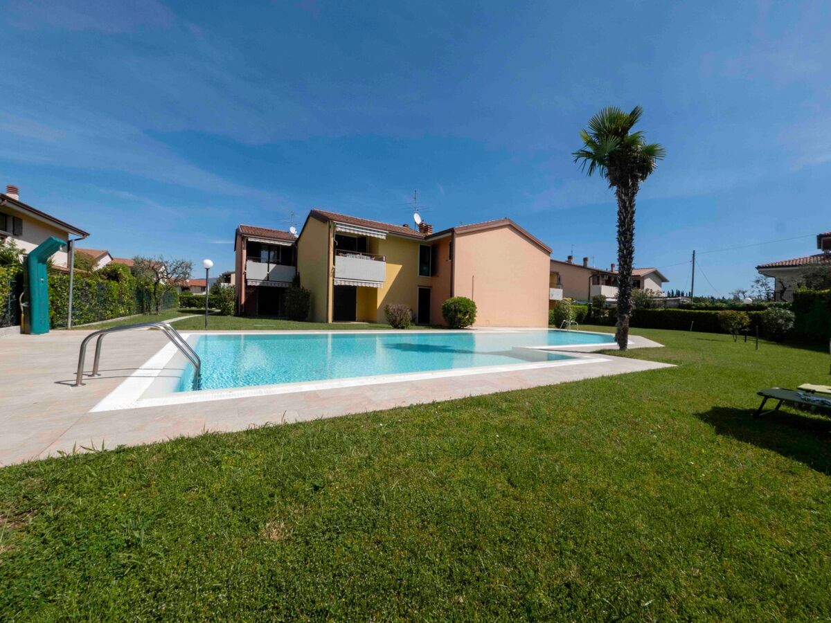 Appartement Lazise : balcon vue piscine, 1 chambre - Photo 4