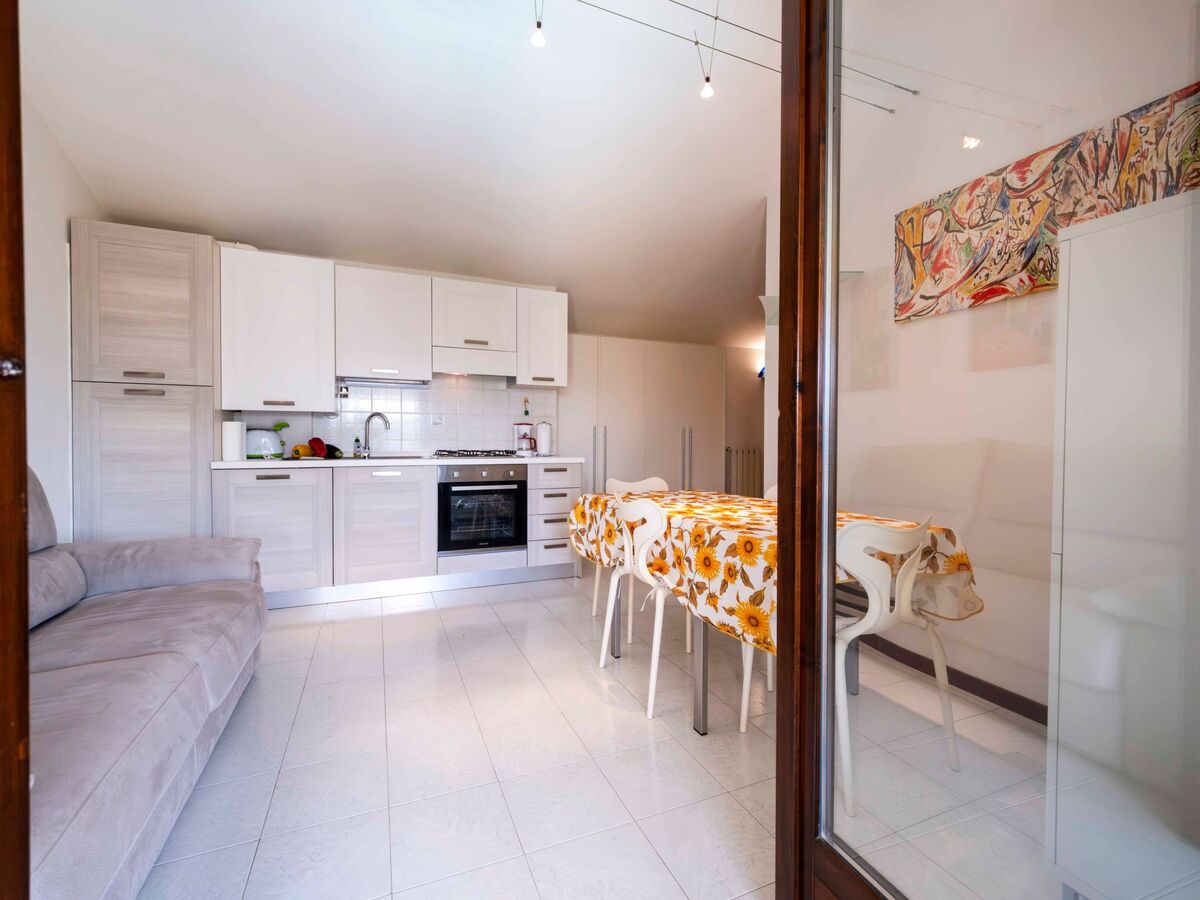 Appartement Lazise : balcon vue piscine, 1 chambre - Photo 10