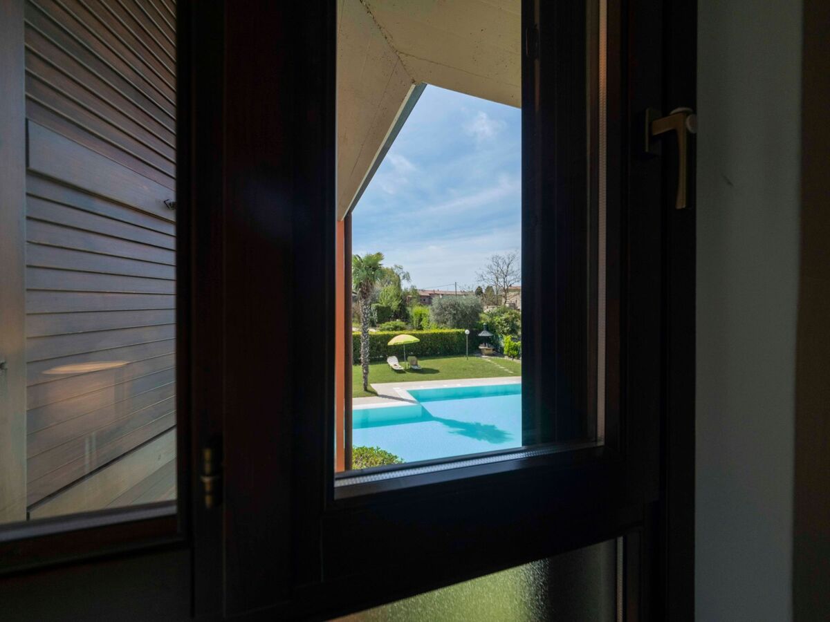 Appartement Lazise : balcon vue piscine, 1 chambre - Photo 14