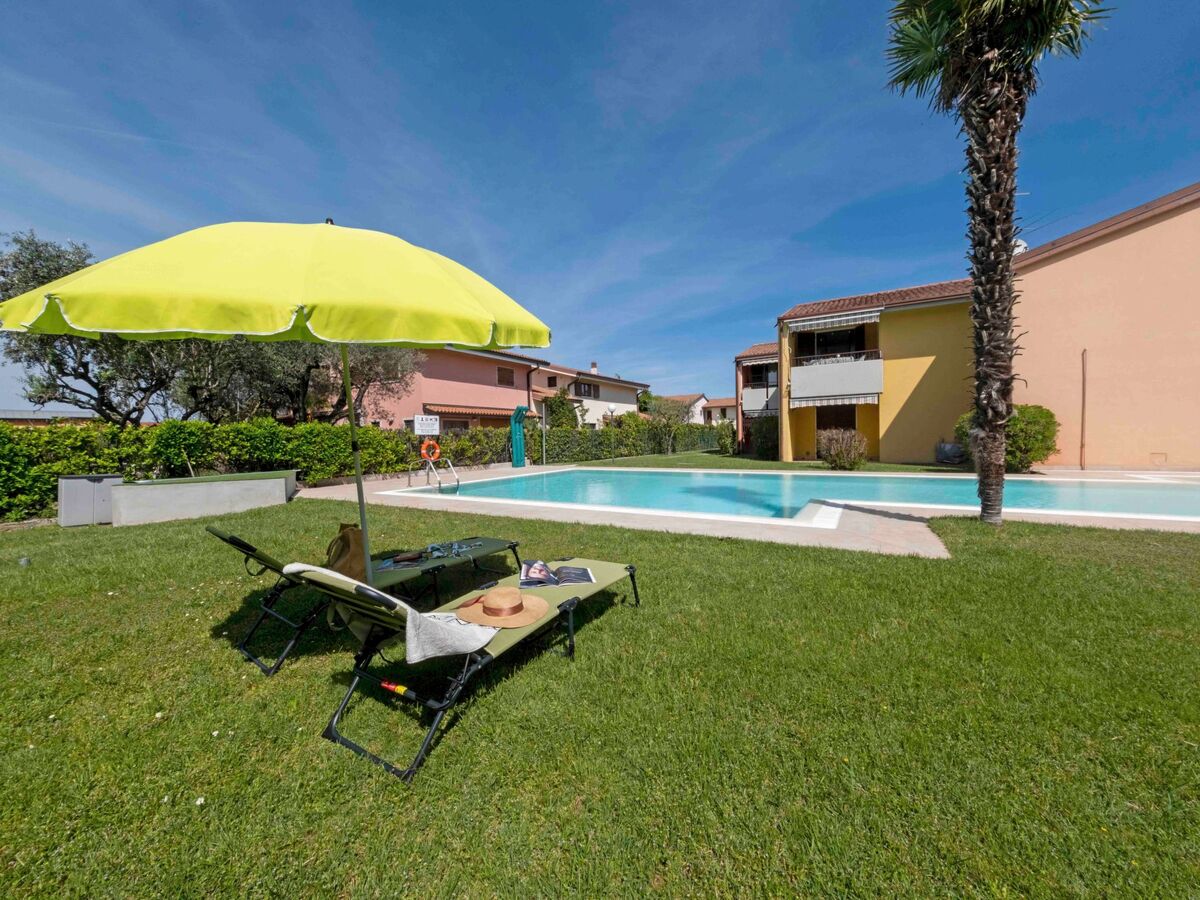 Appartement Lazise : balcon vue piscine, 1 chambre - Photo 19