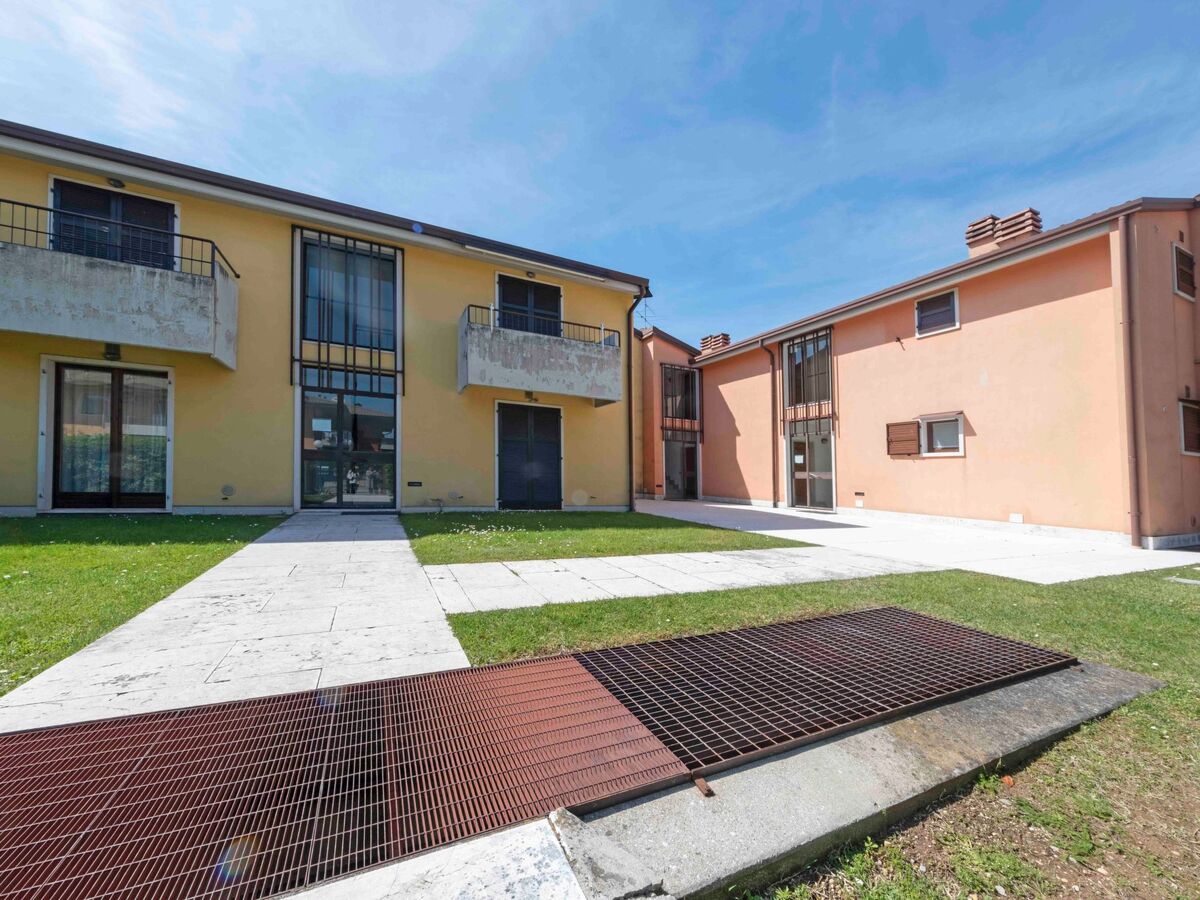 Appartement Lazise : balcon vue piscine, 1 chambre - Photo 27