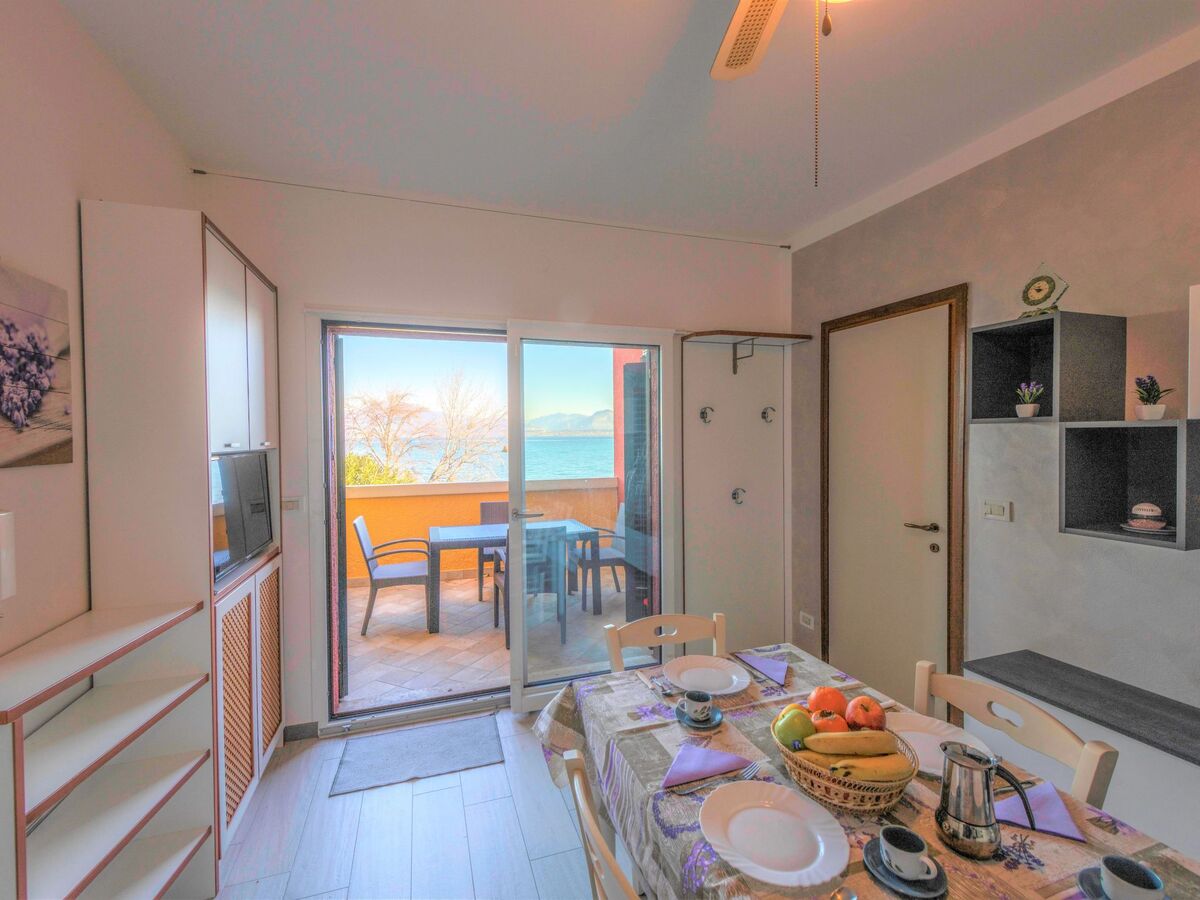 Appartement 5 pers. au bord du lac à Peschiera del Garda - Photo 2