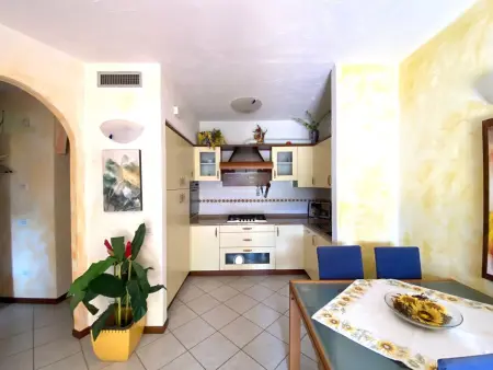 Appartement 2 chambres avec terrasse et jardin privé : photo 16