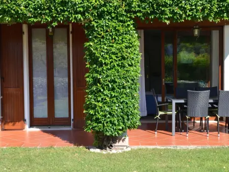 Appartement 2 chambres avec terrasse et jardin privé : photo 18