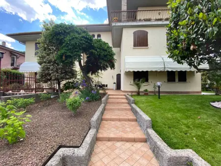 Appartement 2 chambres avec jardin et terrasse à Sirmione : photo 18