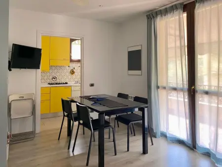 Appartement 2 chambres avec balcon, 200m du lac : photo 17