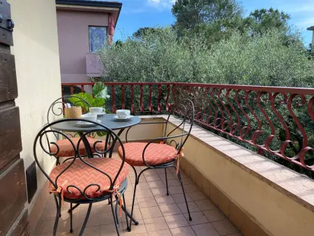 Appartement 2 chambres avec balcon, 200m du lac : photo 19