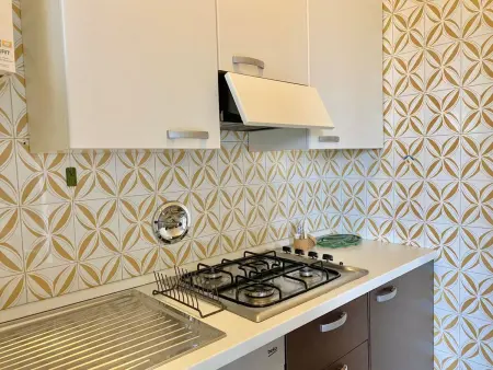 Appartement 2 chambres avec balcon, Sirmione : photo 9
