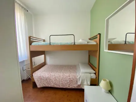 Appartement 2 chambres avec jardin à Sirmione : photo 4